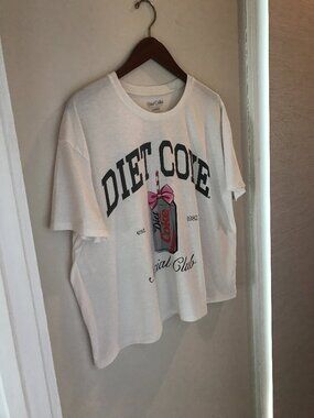 WOMEN'S DIET COKE SOCIAL CLUB T-SHIRT ESTABLISHED 1982 SIZE L